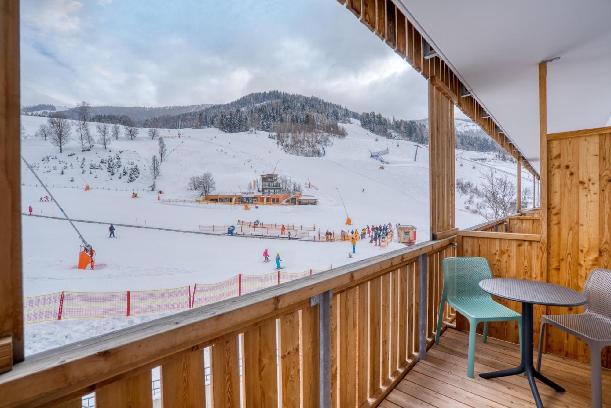 Cooee Alpin Hotel Bad Kleinkirchheim Eksteriør billede